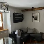 Theburg Boutique Апартаменты *