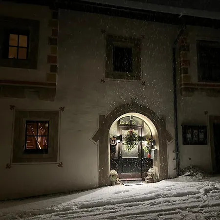 Theburg Boutique Apartment