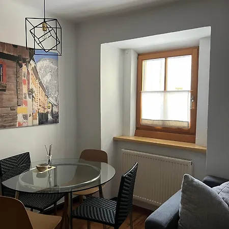 Theburg Boutique * マウテルンドルフ